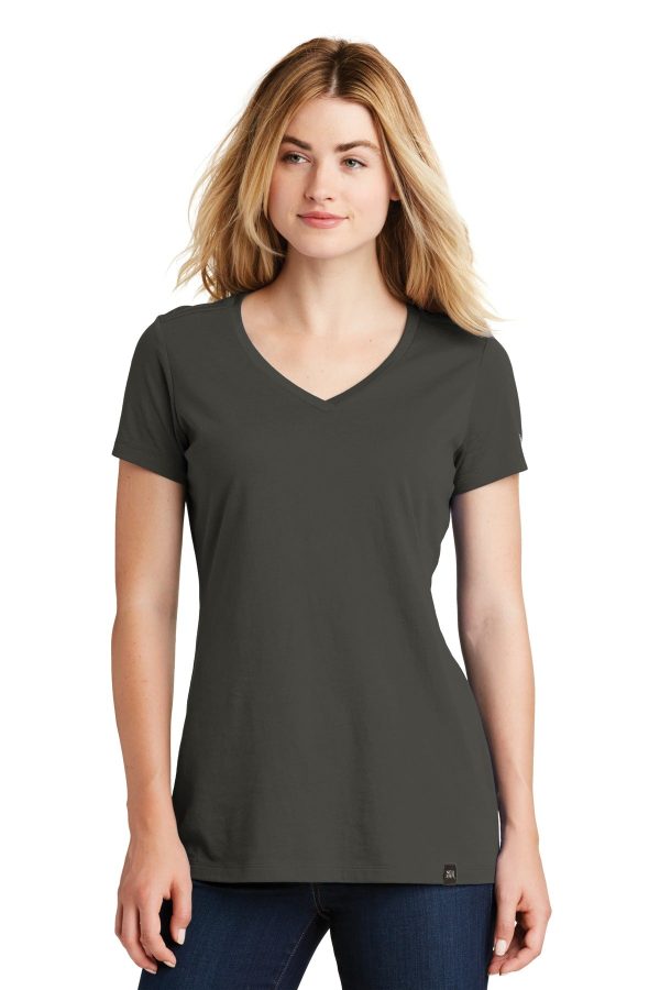 New Era ® Ladies Heritage Blend V-Neck Tee. LNEA101 - Image 4